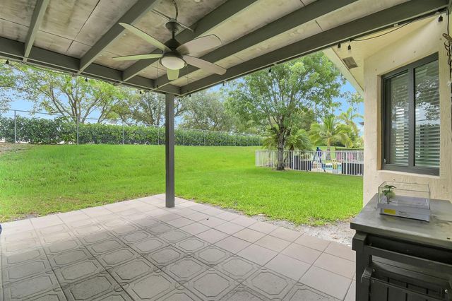 6041 SW 195TH Avenue, Pembroke Pines, FL 33332