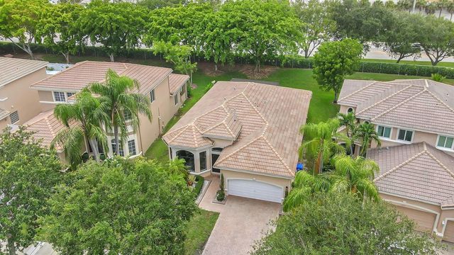 6041 SW 195TH Avenue, Pembroke Pines, FL 33332