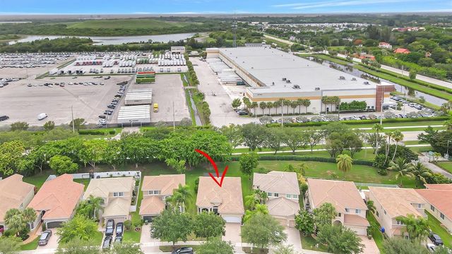 6041 SW 195TH Avenue, Pembroke Pines, FL 33332