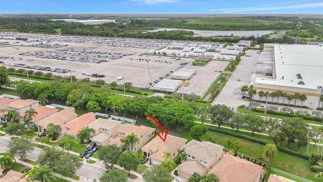6041 SW 195TH Avenue, Pembroke Pines, FL 33332