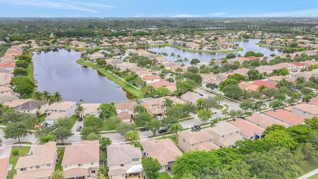 6041 SW 195TH Avenue, Pembroke Pines, FL 33332