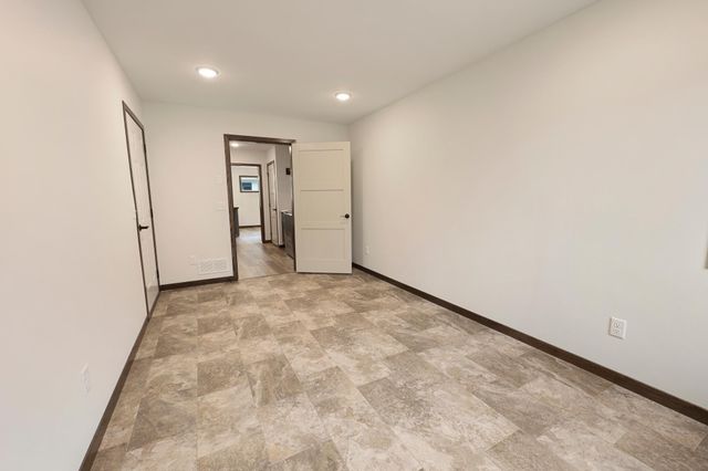 2323 40th Avenue S, Saint Cloud, MN 56301