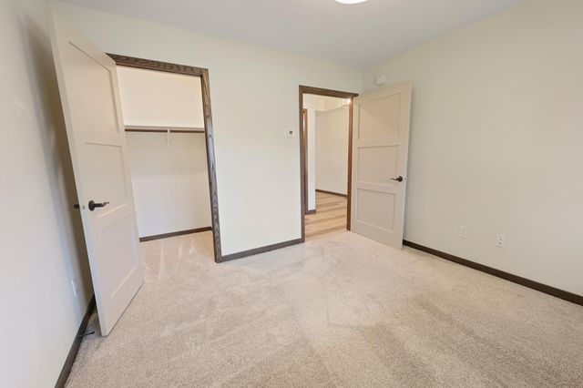 2323 40th Avenue S, Saint Cloud, MN 56301