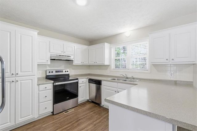 445 Allens Landing Court, Lawrenceville, GA 30045