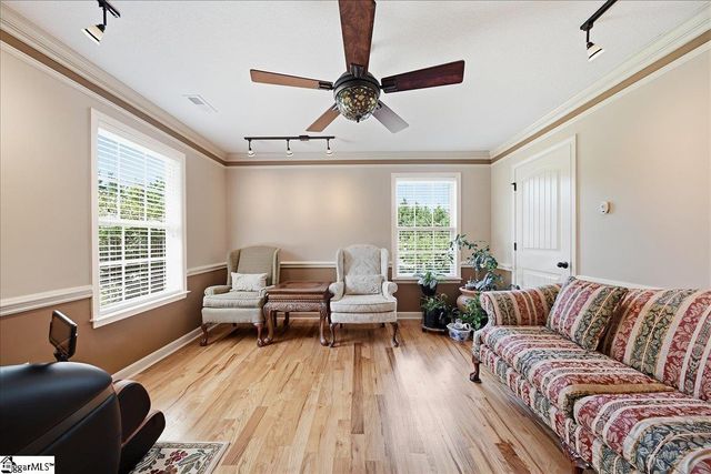 125 Fox Farm Way, Greer, SC 29651