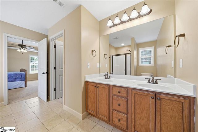125 Fox Farm Way, Greer, SC 29651