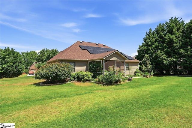 125 Fox Farm Way, Greer, SC 29651