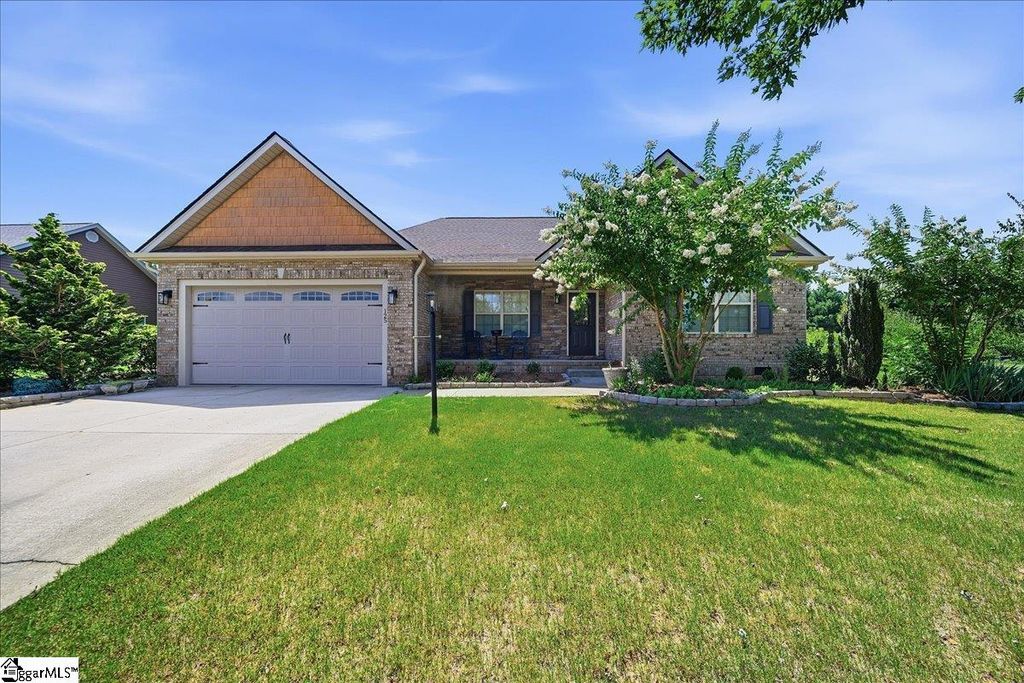 125 Fox Farm Way, Greer, SC 29651