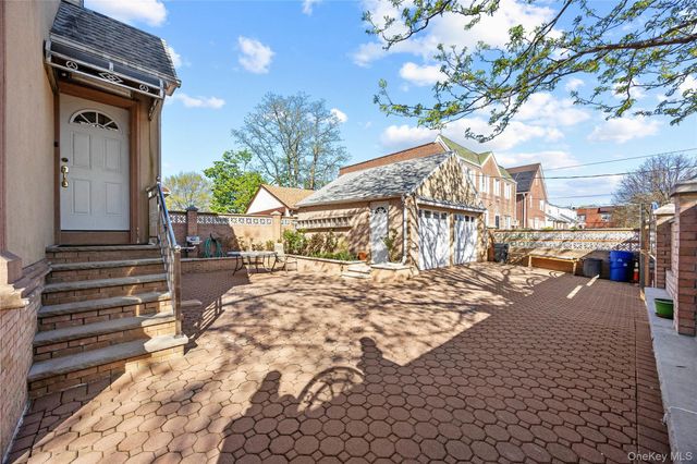 8042 168th Street, Fresh Meadows, NY 11432