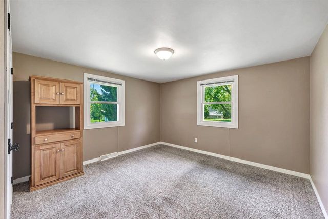 3093 GLENDALE AVENUE, Green Bay, WI 54313