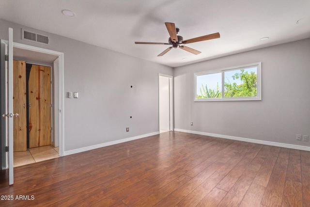 1640 E LA JOLLA Drive, Tempe, AZ 85282