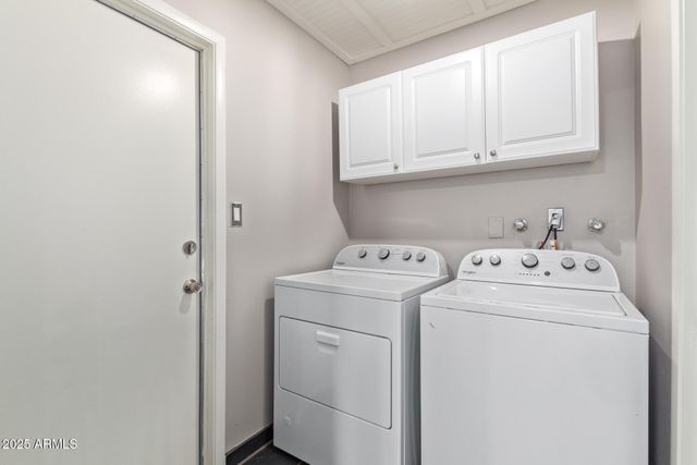 1640 E LA JOLLA Drive, Tempe, AZ 85282