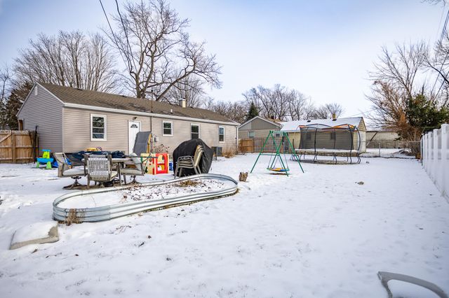 903 S Main Street, Crown Point, IN 46307