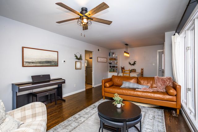 903 S Main Street, Crown Point, IN 46307