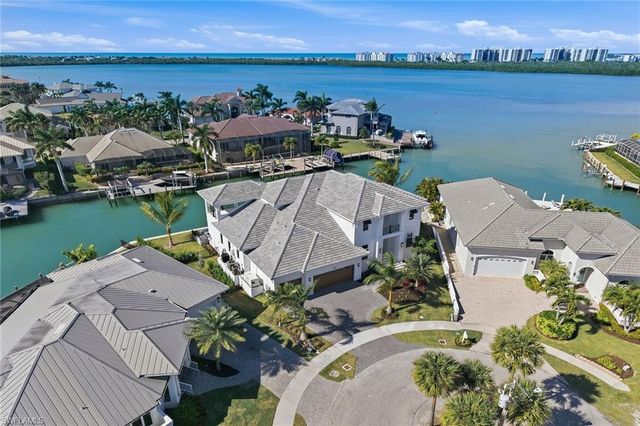 810 Elm CT, Marco Island, FL 34145