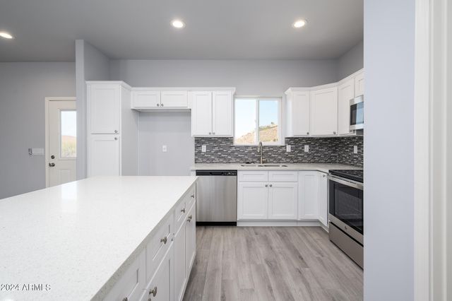 27227 N 147TH Avenue, Surprise, AZ 85387