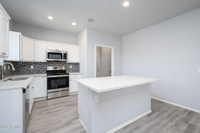 27227 N 147TH Avenue, Surprise, AZ 85387