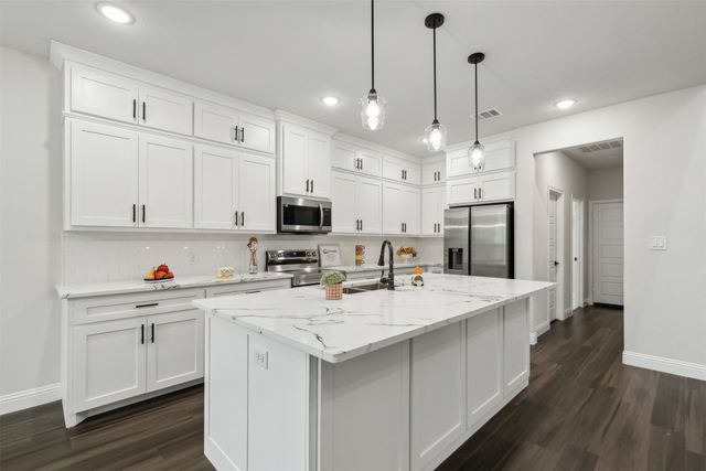 5328 Tobey Court, Fort Worth, TX 76126