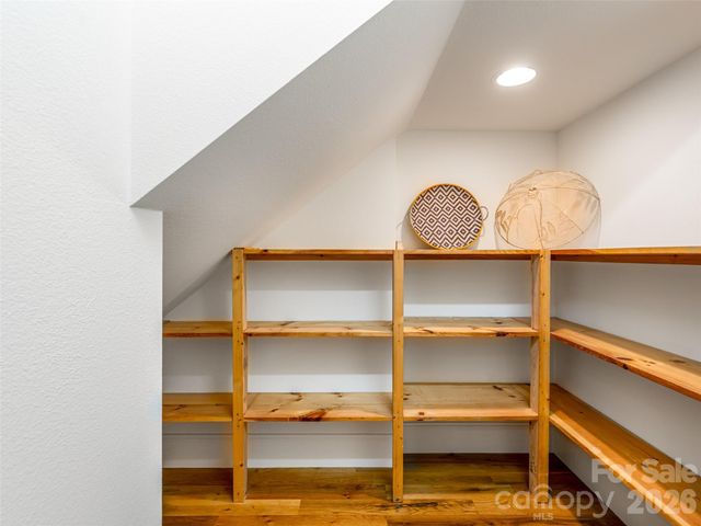 307 S Braeside Court, Asheville, NC 28803