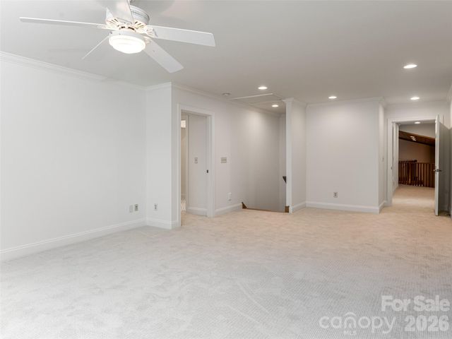 307 S Braeside Court, Asheville, NC 28803