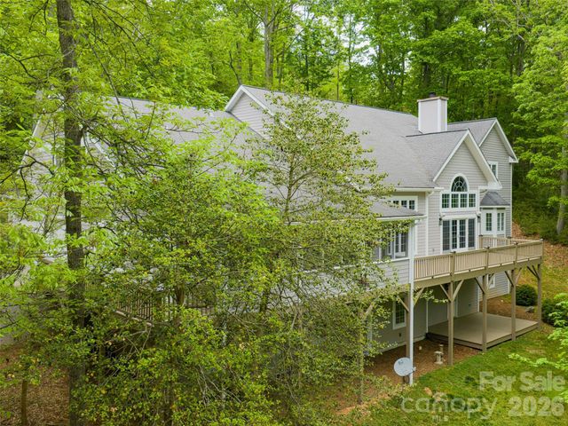 307 S Braeside Court, Asheville, NC 28803