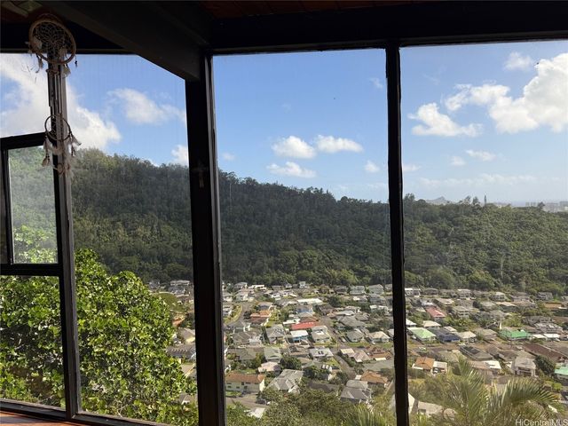 2841 Pacific Heights Road, Honolulu, HI 96813