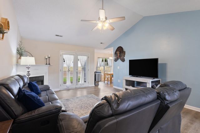 113 Coral Crest Dr., Conway, SC 29527