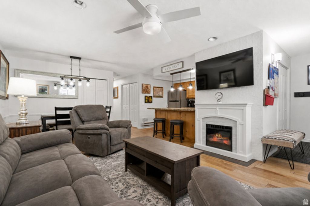 Image 6 of property listing at 1885 PROSPECTOR AVE #A-10, Park City, UT 84060