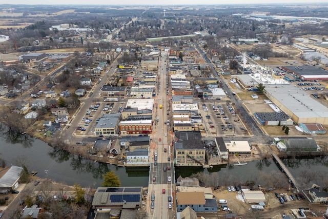 616 S Page Street, Stoughton, WI 53589