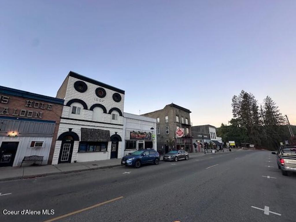 6236 W MAINE ST, Spirit Lake, ID 83869