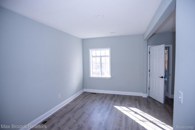 17337 Roselawn Street, Detroit, MI 48221