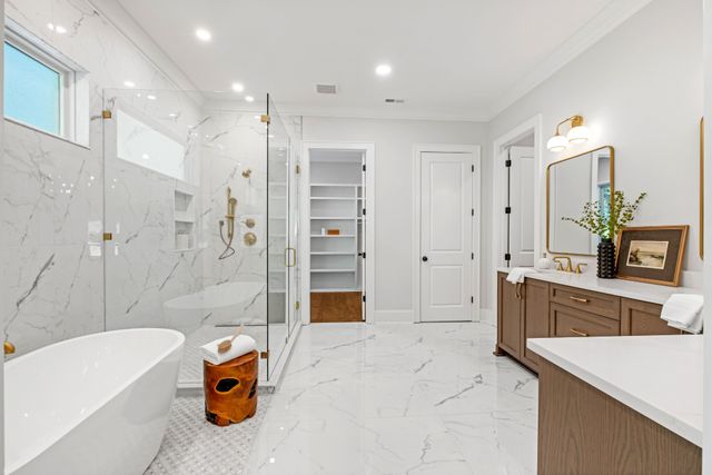 2005 Otter Valley Ln, Nashville, TN 37215