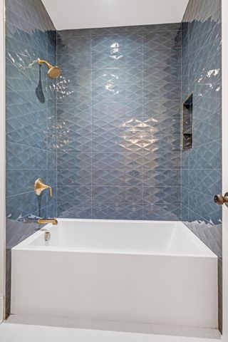 2005 Otter Valley Ln, Nashville, TN 37215