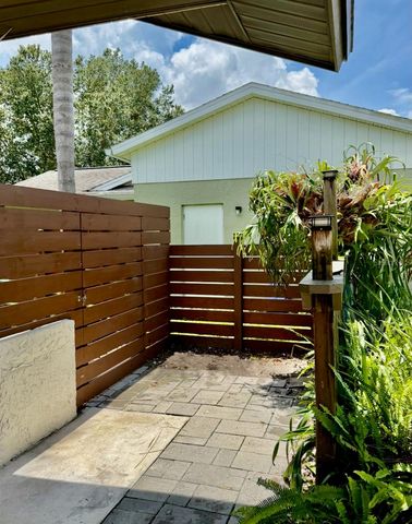 1583 REDWOOD AVENUE, Dunedin, FL 34698