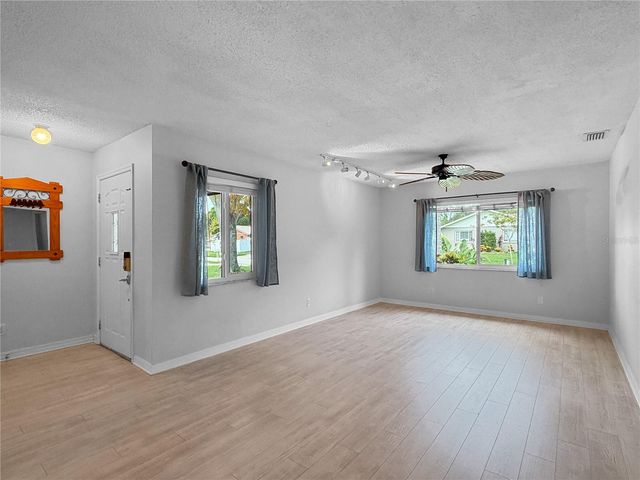 1583 REDWOOD AVENUE, Dunedin, FL 34698