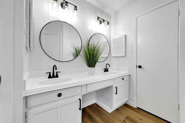 7223 Echo Pines Drive, Humble, TX 77346