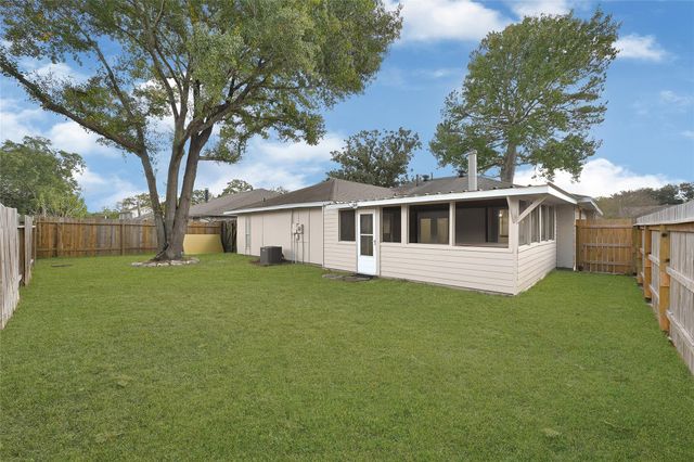 7223 Echo Pines Drive, Humble, TX 77346