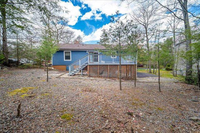 8 Lake Shore Drive W, Rock Hill, NY 12775