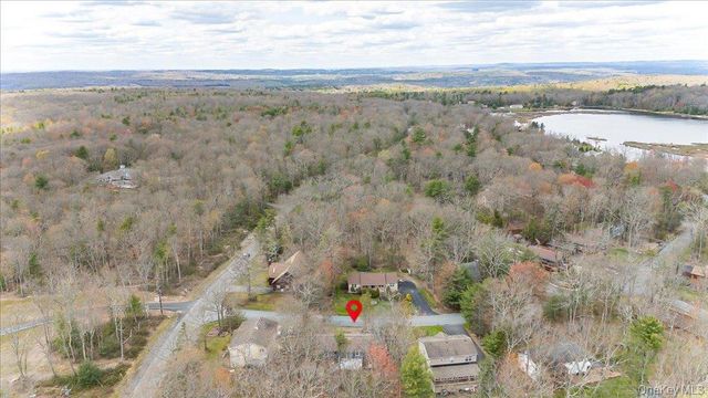 8 Lake Shore Drive W, Rock Hill, NY 12775