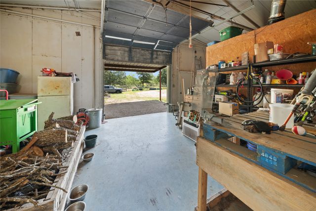 14643 County Road 4060, Scurry, TX 75158