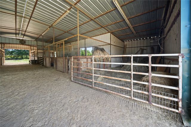 14643 County Road 4060, Scurry, TX 75158