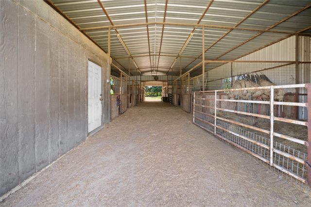 14643 County Road 4060, Scurry, TX 75158