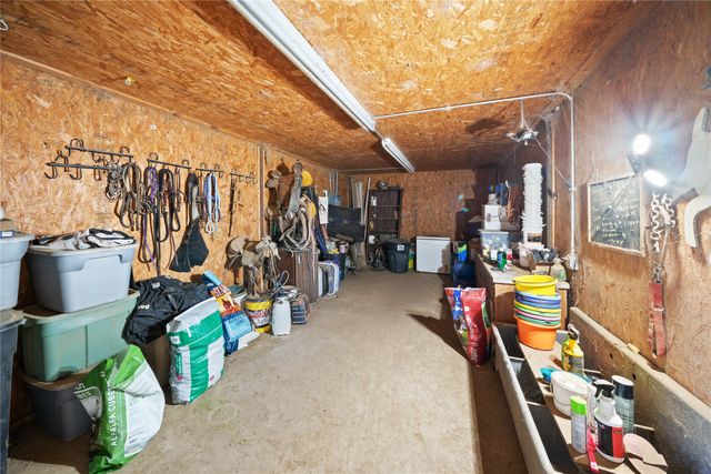 14643 County Road 4060, Scurry, TX 75158