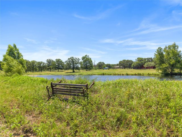 14643 County Road 4060, Scurry, TX 75158