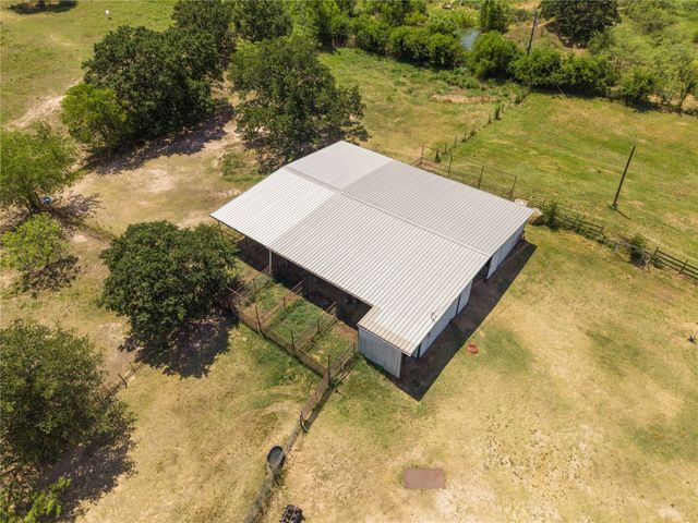 14643 County Road 4060, Scurry, TX 75158