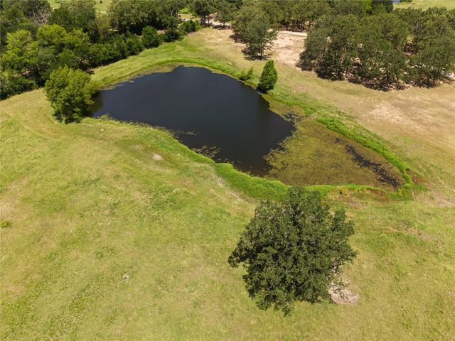 14643 County Road 4060, Scurry, TX 75158