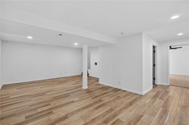 2015 Karlton Way, Excelsior Springs, MO 64024