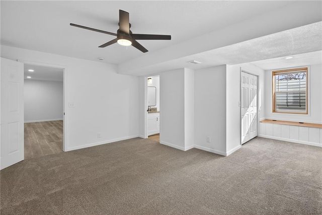 2015 Karlton Way, Excelsior Springs, MO 64024