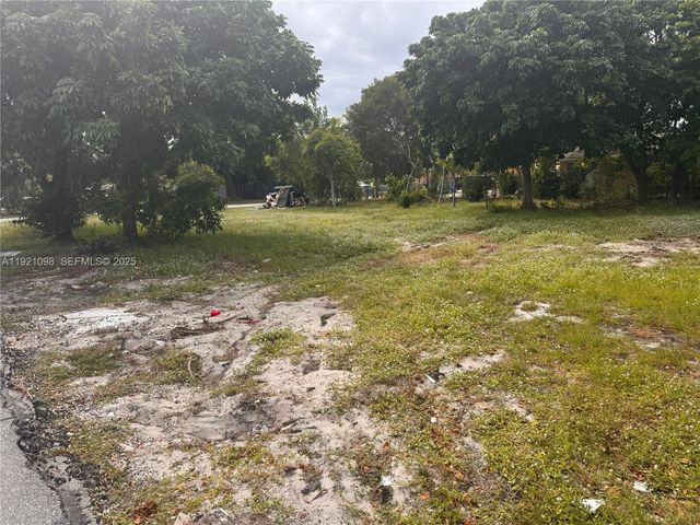 201 NW 11th St, Pompano Beach, FL 33060