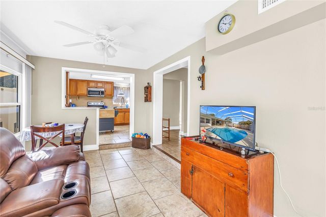 5807 24TH STREET W, Bradenton, FL 34207